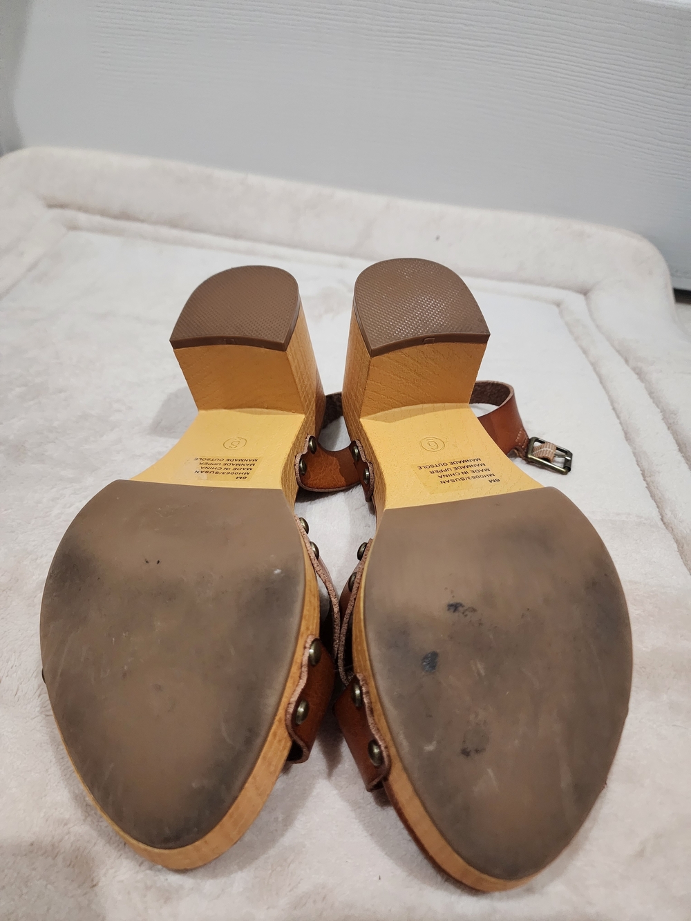 MIA Brown Leather Clog Sandals with Block Heel - Picture 2 of 4